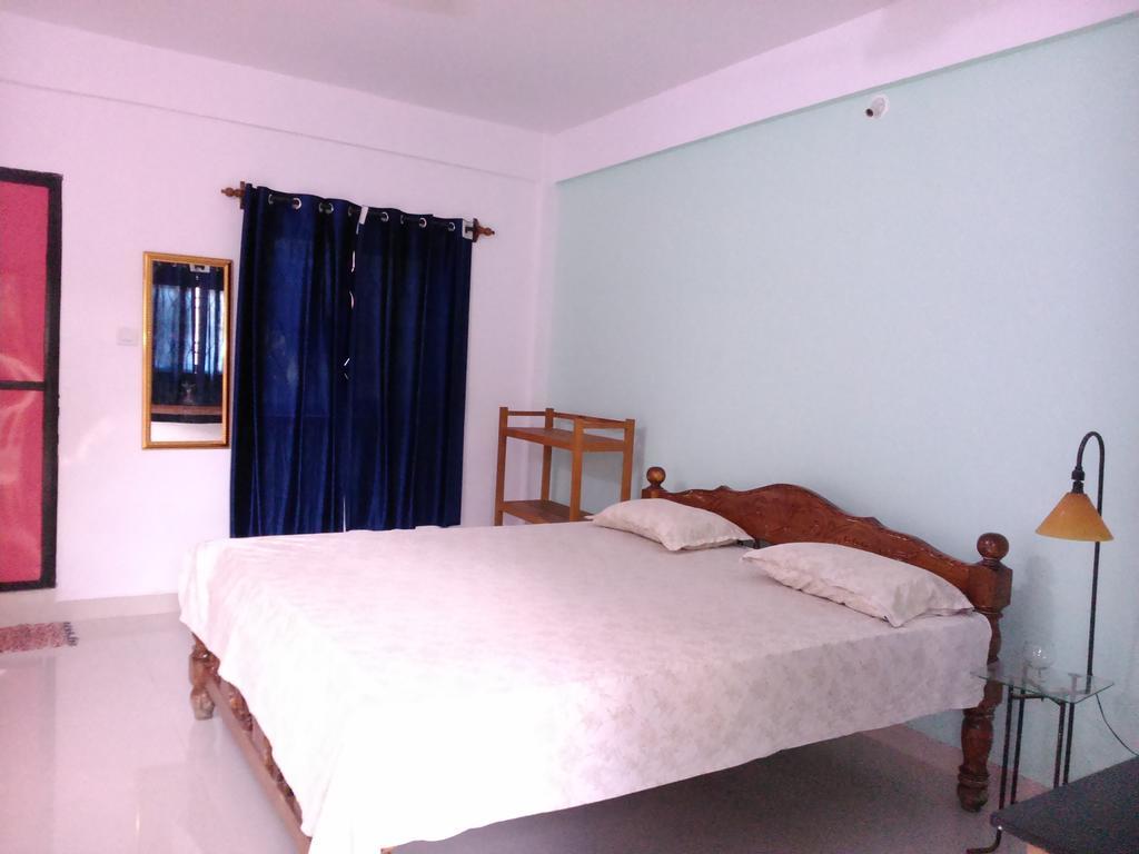 La Blanche Guest House Calangute Ruang foto
